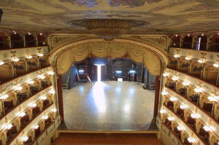 palcoscenicoridottocompressa